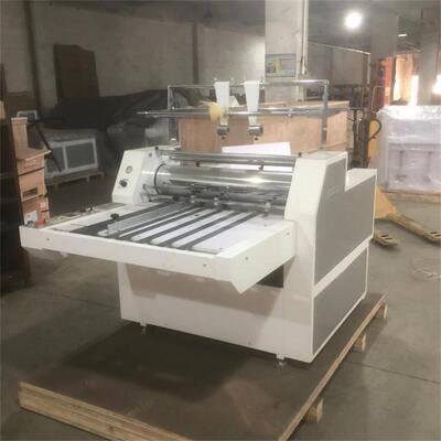 QDFM-900A Semi Automatic Pneumatic Pressure Compounding Machine Industrial Hot Roll Lamination Machine