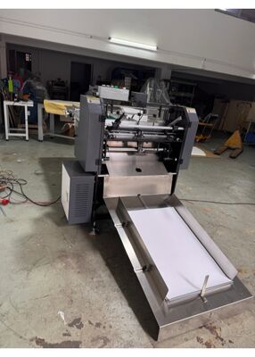 High Speed Automatic Calendar Hanger Making Machine with Metal Clip Binding and Adjustable Length for Wall Calendar Manufacturing